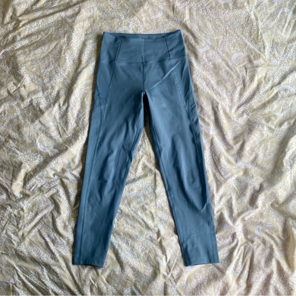 Girlfriend Collective Compressive High Rise Legging in Lagoon - Picture 4 of 8